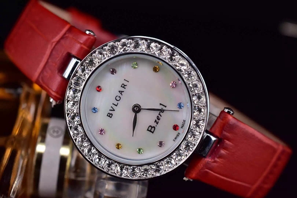 ブルガリ時計正面デザイン